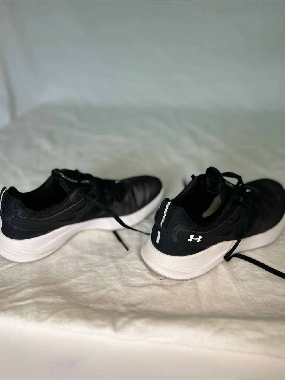 Under Armour Women’s Charged Breathe TR 2 Training Shoes – Black/White Size 6.5